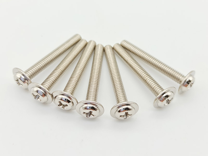 Phillips-pan-washer-head-screw