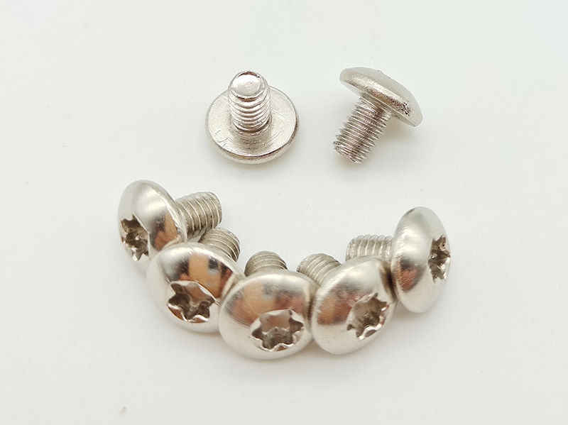 Torx-truss-head-screw
